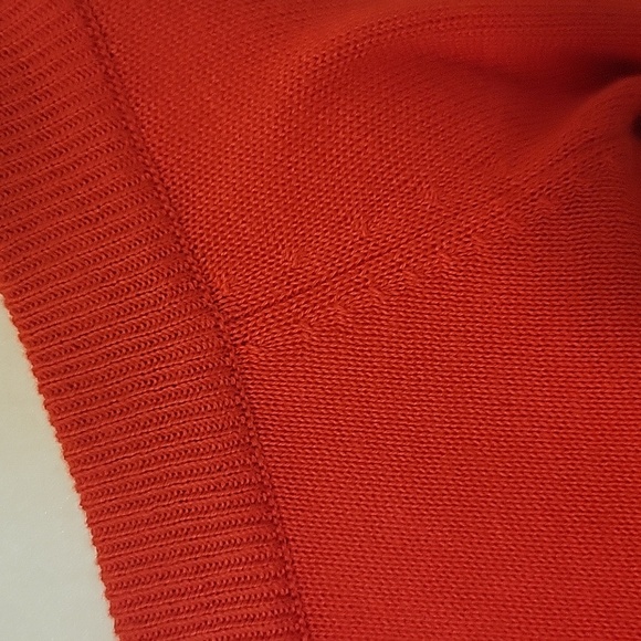 HALOGEN OFF-SHOULDER LIGHTWEIGHT SWEATER..SMALL - Picture 3 of 7